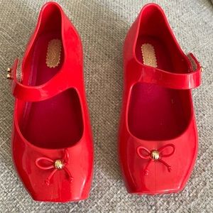 Mini Melissa Red shoe with bow